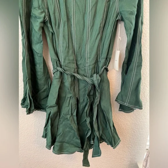 Tularosa NICOLE LONG SLEEVE MINI DRESS sycamore green - Picture 6 of 12